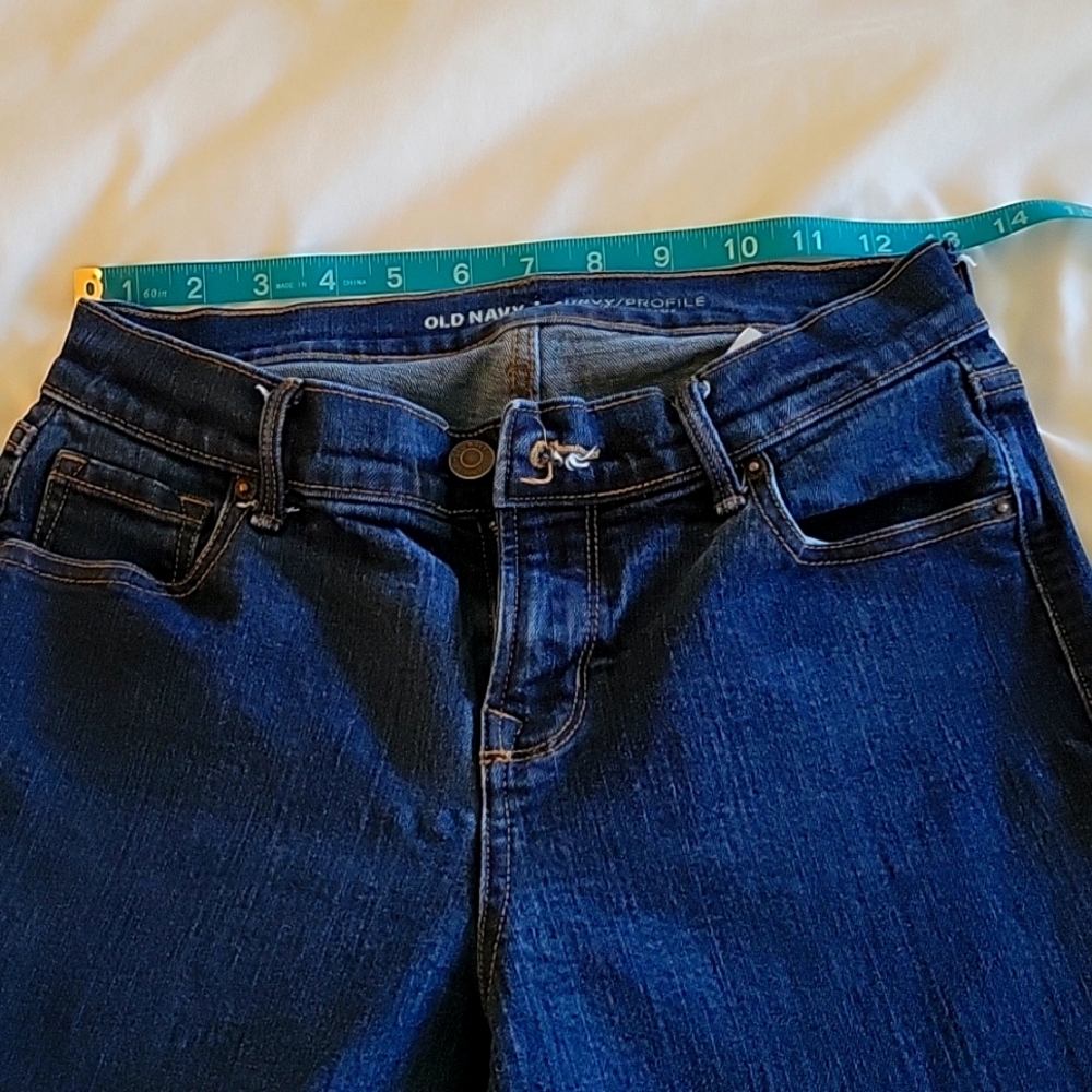 Old Navy curvy profile mid rise jeans